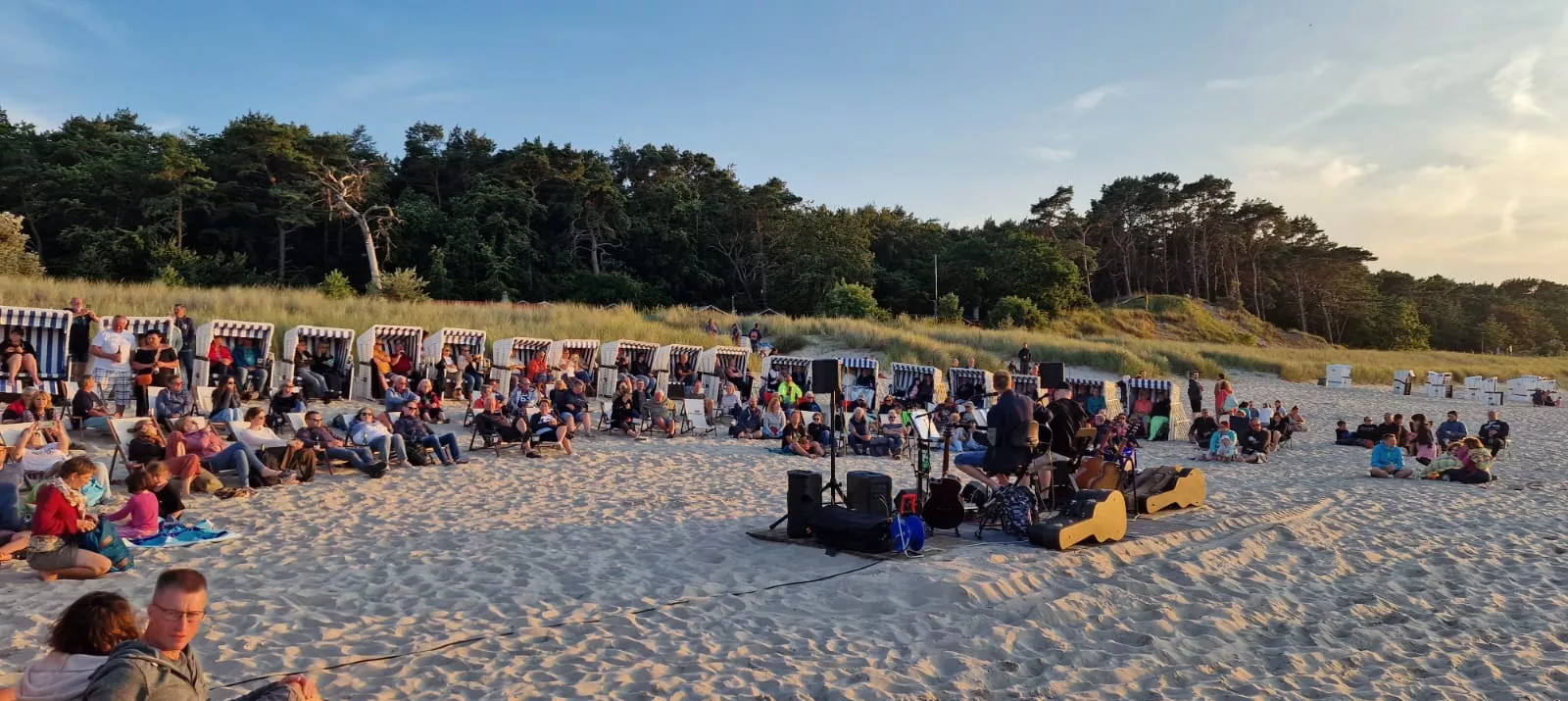 MUSIK TO’N SÜNNÜNNERGANG MIT DEM KLAMA DUO